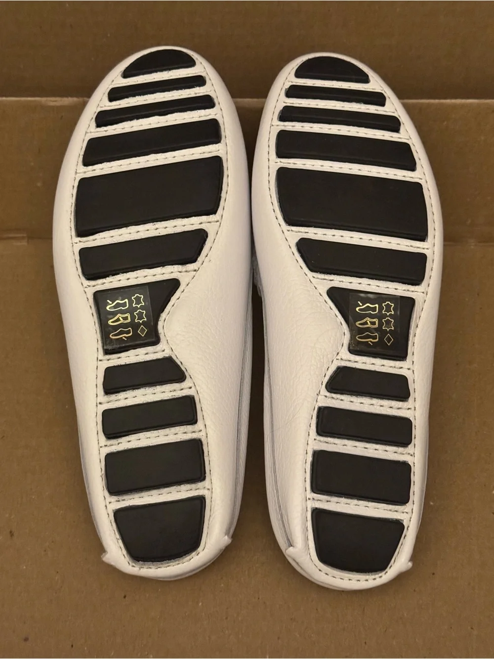 Saks Fifth Avenue Genuine Leather Backless White Slip-On Loafers Shoes 7B NWT